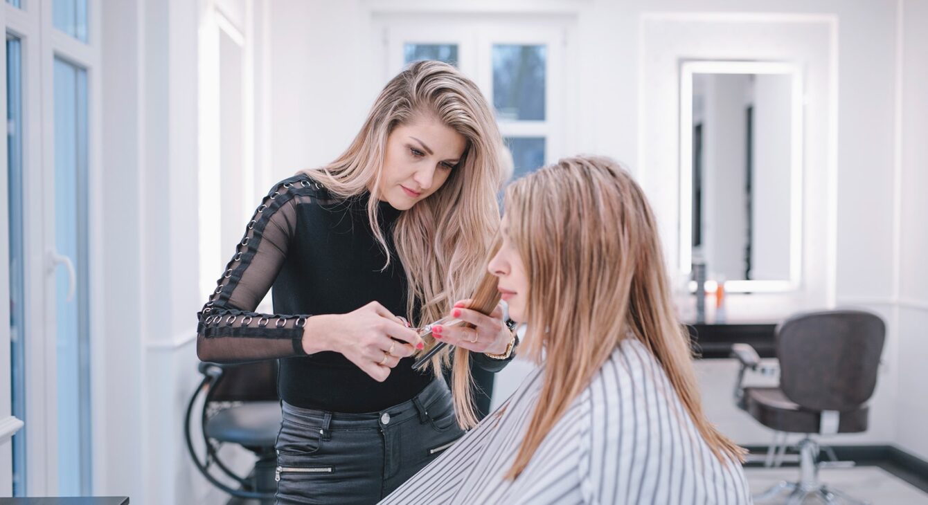 professional-stylist-doing-haircut-salon professional-stylist-doing-haircut-salon